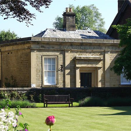Beautiful Old Bank In Bakewell Villa Exterior photo